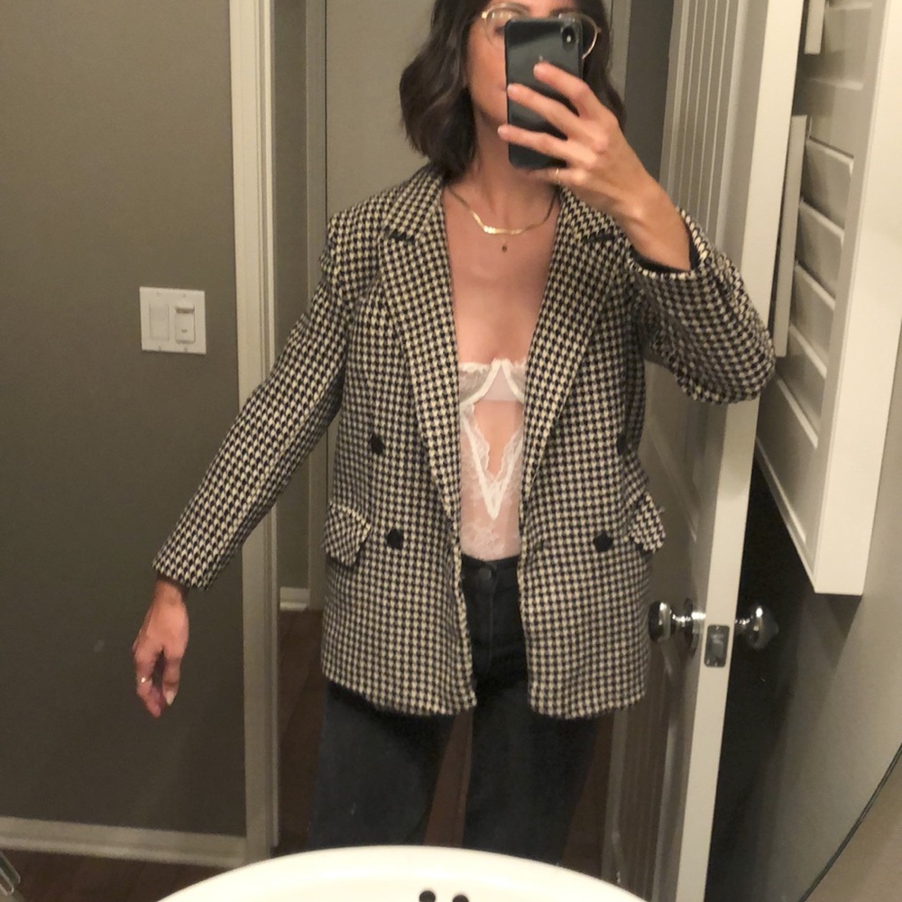 PURE WOOL vintage houndstooth black & white jacket - Picture 4 of 17